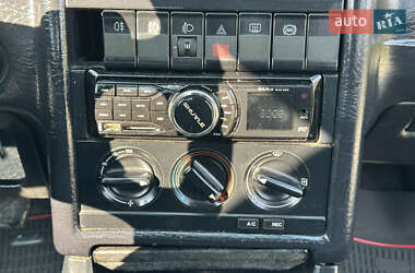 Седан Audi 80 1992 в 