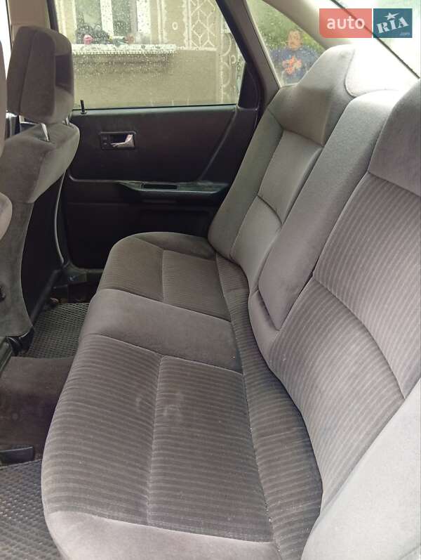 Седан Audi 80 1989 в Кременце