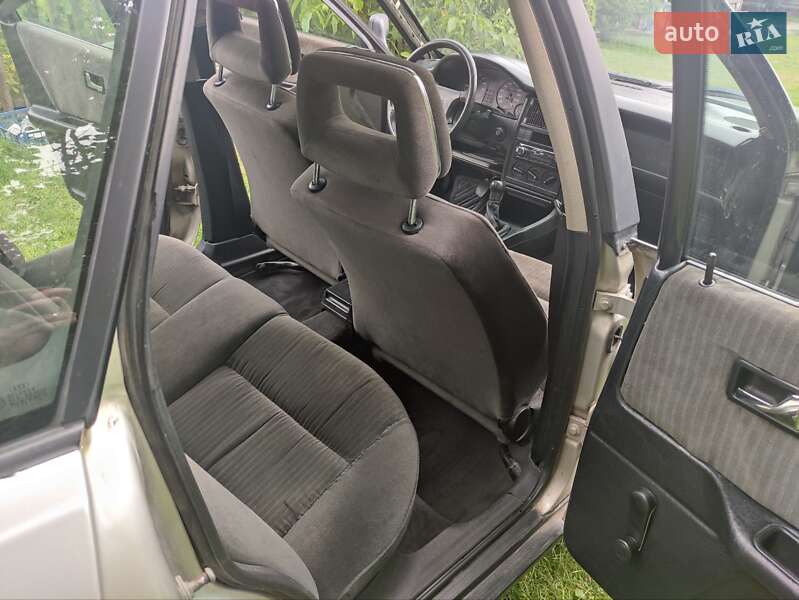Седан Audi 80 1987 в Луцке фото 9 Седан Audi 80 1987 в Луцке