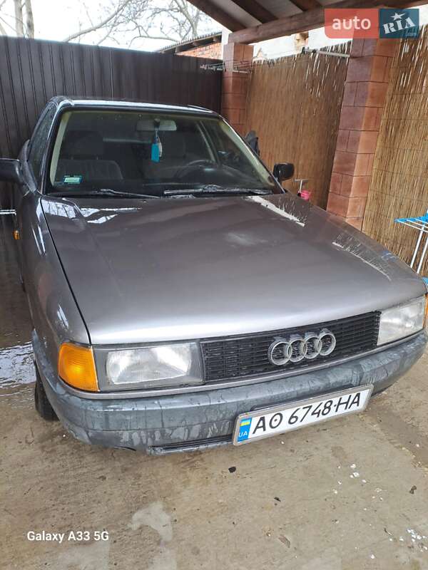 Седан Audi 80 1989 в Виноградове фото 5 Седан Audi 80 1989 в Виноградове