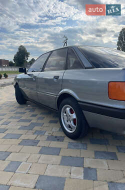 Седан Audi 80 1987 в 