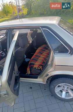 Седан Audi 80 1986 в 