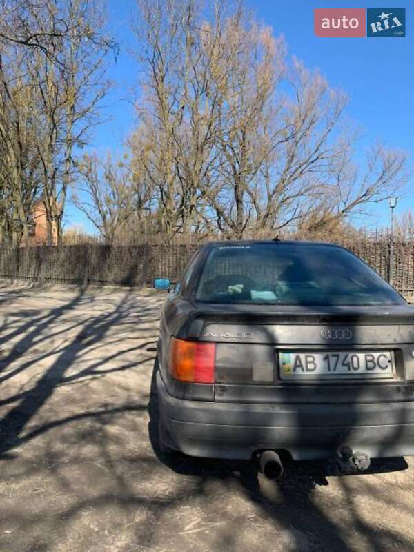 Седан Audi 80 1989 в Романове