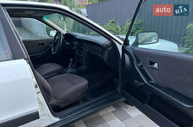 Седан Audi 80 1988 в 