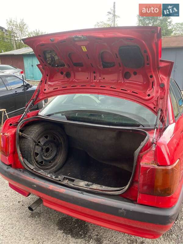 Седан Audi 80 1991 в Киеве