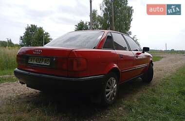 Седан Audi 80 1992 в Сторожинце