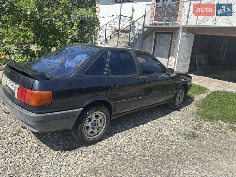Седан Audi 80 1990 в Хотине