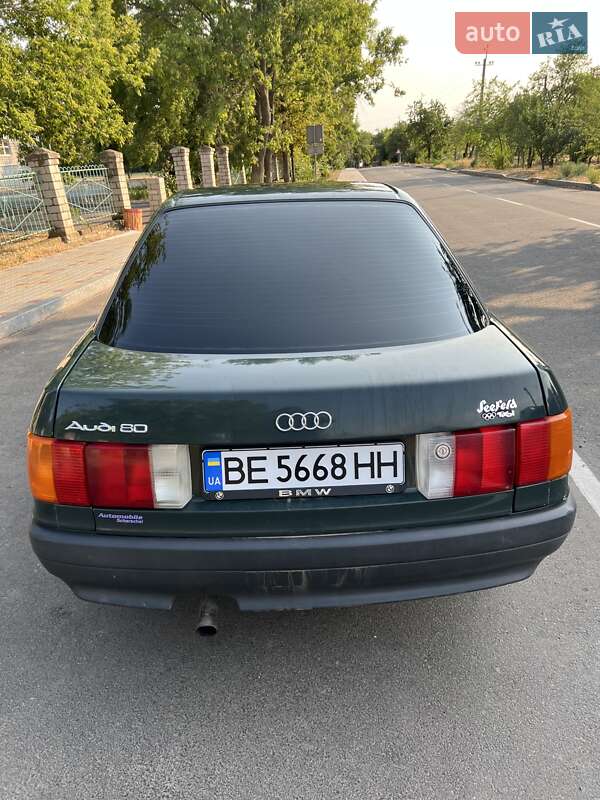 Седан Audi 80 1988 в Вознесенську