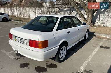 Седан Audi 80 1990 в  фото 2 Седан Audi 80 1990 в