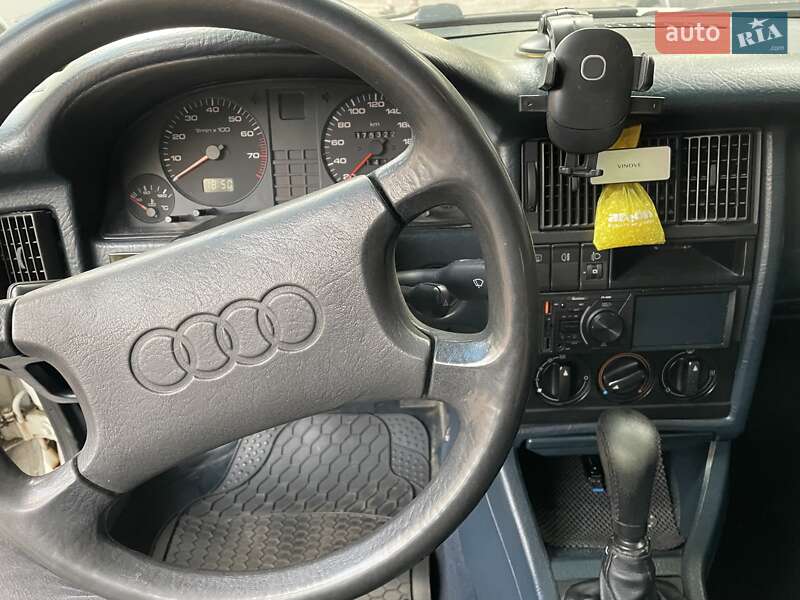 Седан Audi 80 1990 в Малине
