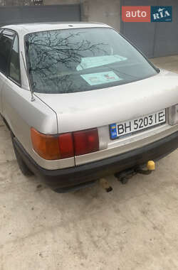 Седан Audi 80 1988 в  фото 5 Седан Audi 80 1988 в