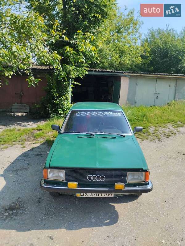 Седан Audi 80 1978 в Городку фото Седан Audi 80 1978 в Городку
