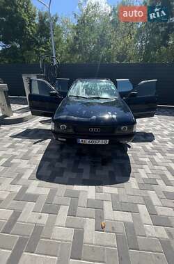 Седан Audi 80 1989 в Каневі