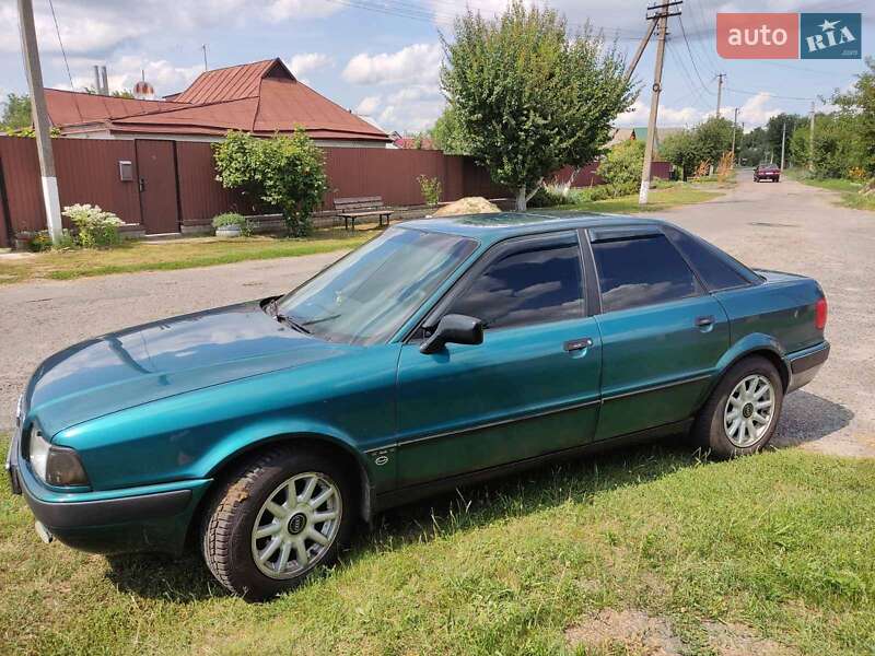 Седан Audi 80 1993 в Решетиловке