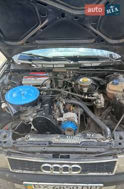 Седан Audi 80 1989 в 