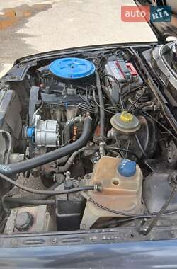 Седан Audi 80 1989 в 