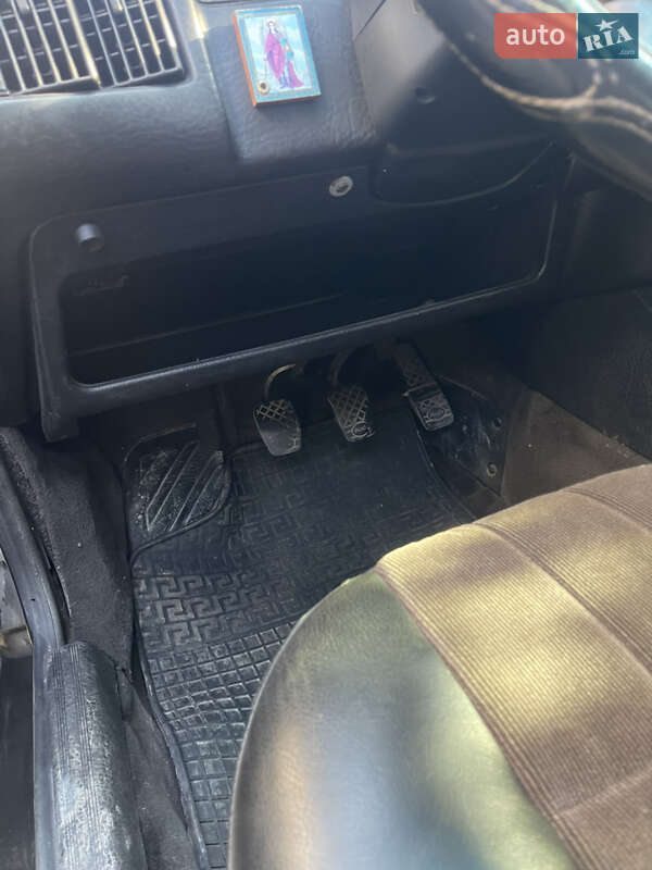 Седан Audi 80 1987 в Днепре