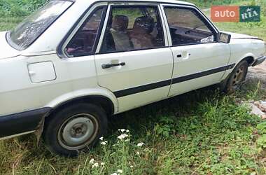 Седан Audi 80 1986 в 