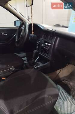 Седан Audi 80 1988 в 