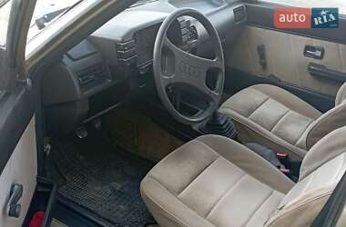 Седан Audi 80 1986 в 