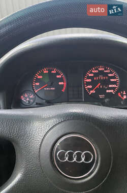 Седан Audi 80 1989 в 