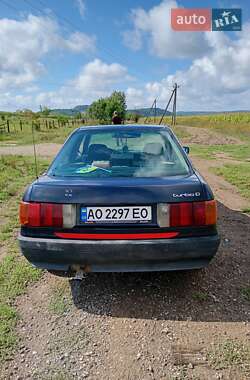 Седан Audi 80 1991 в Іршаві