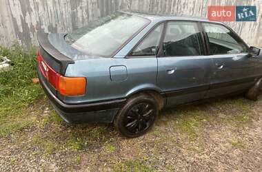Седан Audi 80 1989 в Обаве