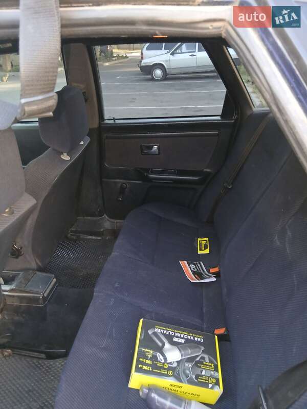 Седан Audi 80 1992 в Могилев-Подольске фото 4 Седан Audi 80 1992 в Могилев-Подольске