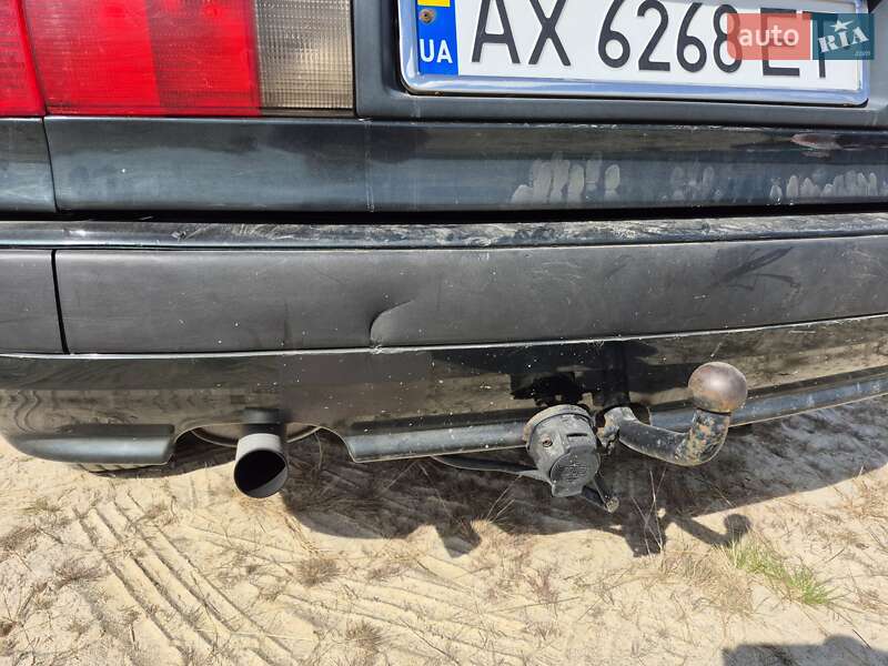 Седан Audi 80 1993 в Коростене