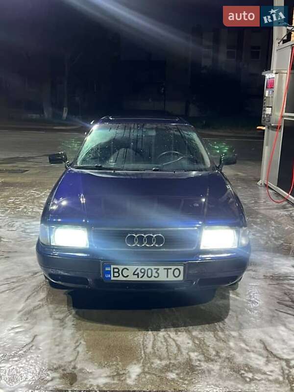 Седан Audi 80 1993 в Яворове