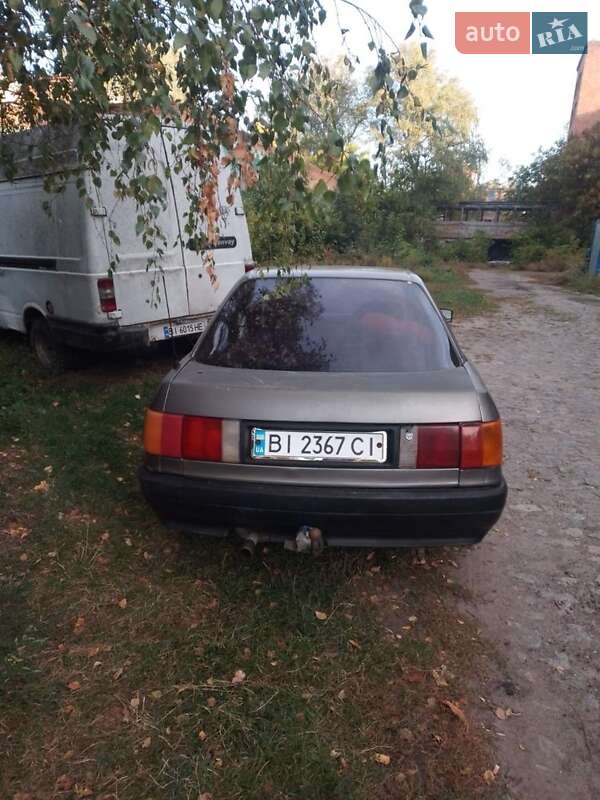 Седан Audi 80 1987 в Полтаве