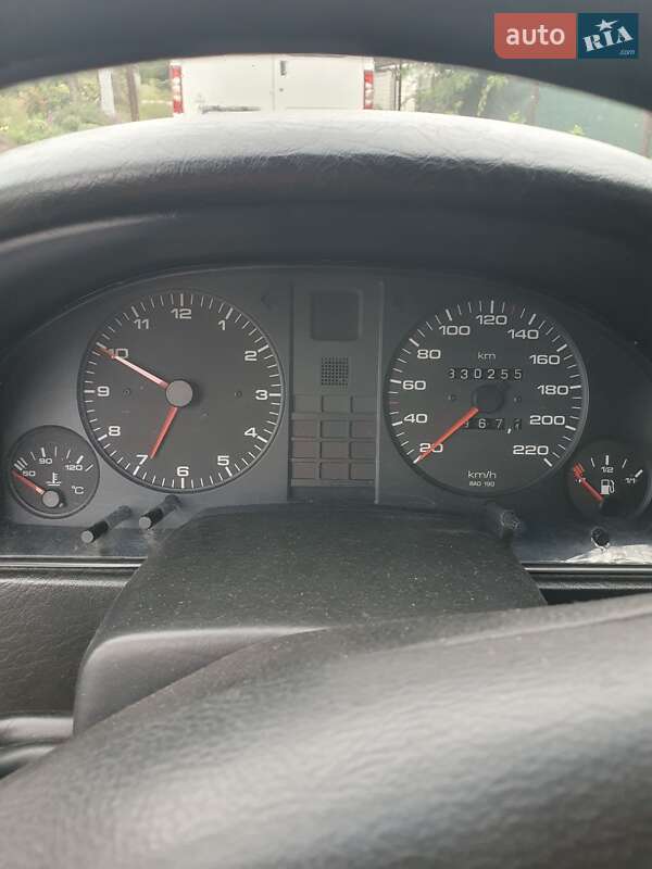 Универсал Audi 80 1993 в Киеве