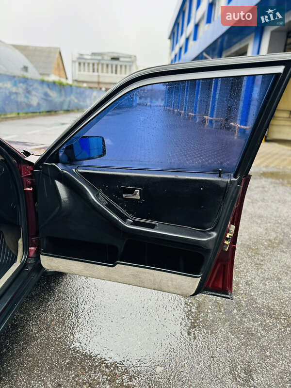 Седан Audi 80 1987 в Житомире