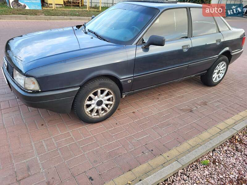 Седан Audi 80 1986 в 