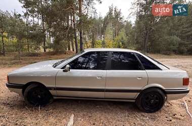 Седан Audi 80 1987 в 