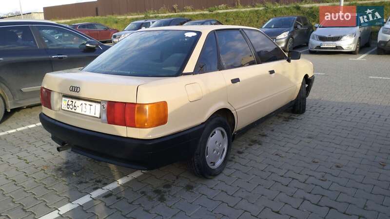 Седан Audi 80 1988 в Тернополі