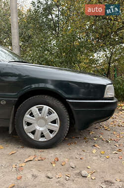Седан Audi 80 1992 в 
