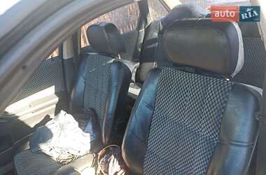 Седан Audi 80 1990 в 