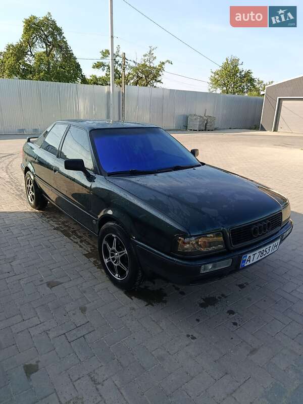 Седан Audi 80 1993 в Надворной