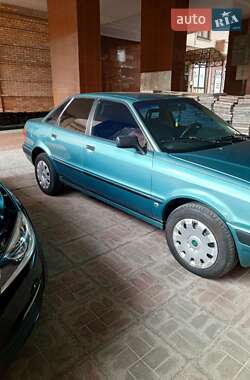 Седан Audi 80 1993 в Киеве
