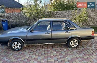 Седан Audi 80 1986 в Тысменице