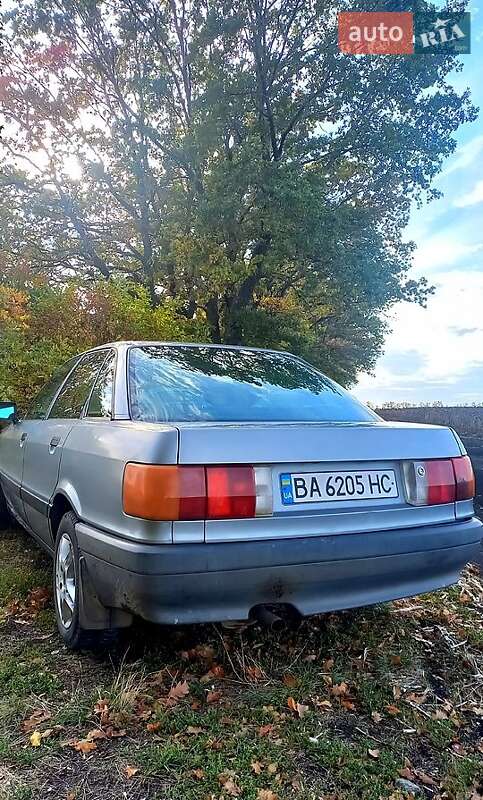 Седан Audi 80 1987 в Компанеевке