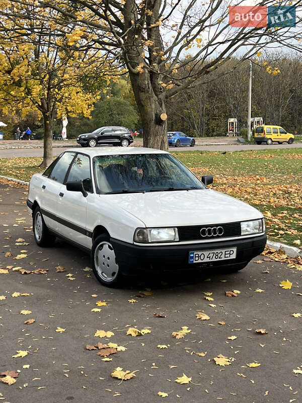 Audi 80 1988 Audi 80 1988