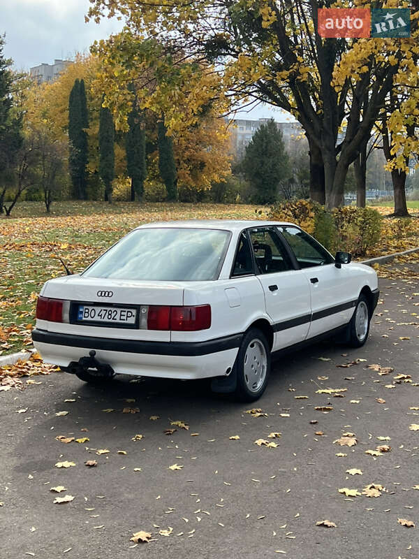 Седан Audi 80 1988 в Рівному
