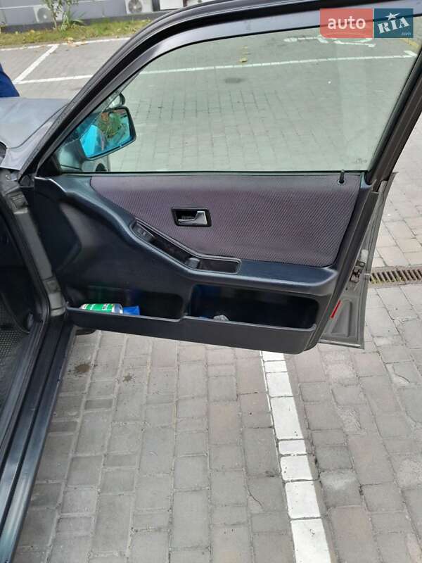 Седан Audi 80 1992 в Києві