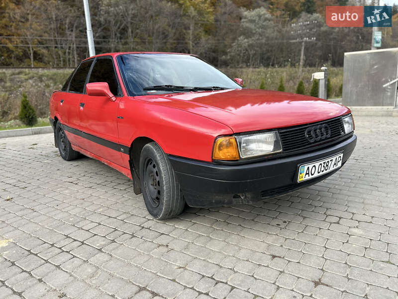 Седан Audi 80 1987 в Ивано-Франковске