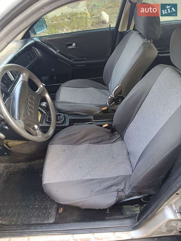 Седан Audi 80 1987 в Ланівці