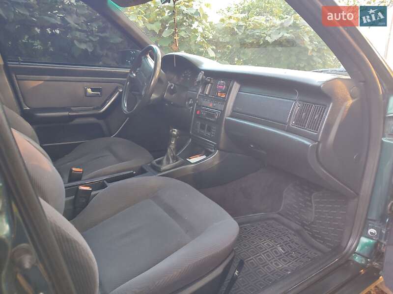 Универсал Audi 80 1994 в Долине фото 8 Универсал Audi 80 1994 в Долине