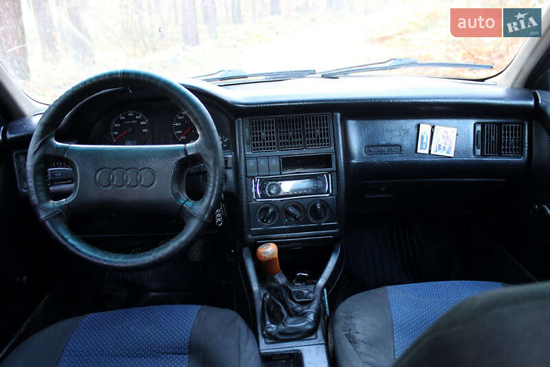 Седан Audi 80 1990 в Кременці
