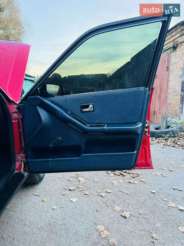 Седан Audi 80 1989 в Житомире фото 19 Седан Audi 80 1989 в Житомире